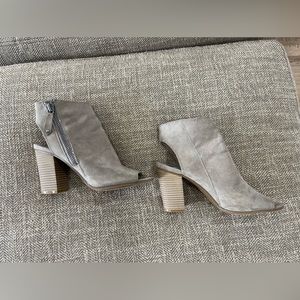 Madden Girl Wedges